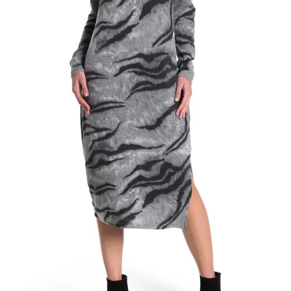 Catherine Malandrino Zebra Cowl Neck Sweater Dress - Picture 4 of 13